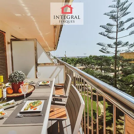 Blue Sky Apartament بالاموس
